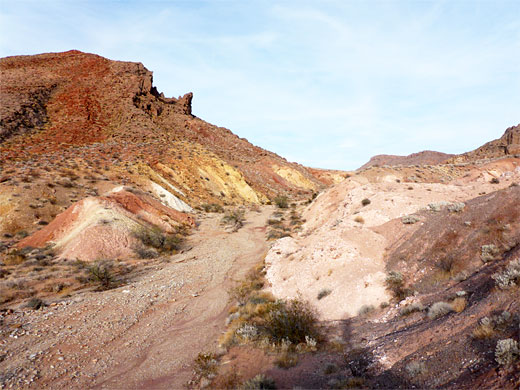 Cottonwood Wash, below banded hills