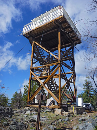 Fire lookout tower