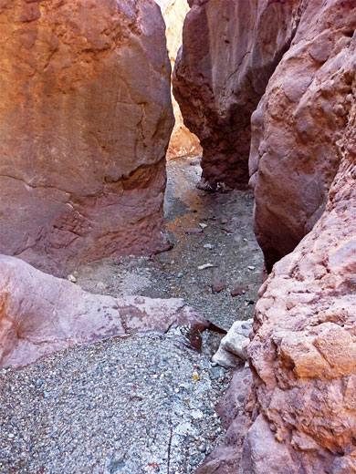 Slot canyon