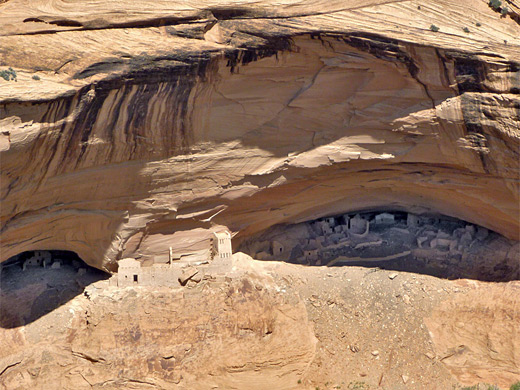 Mummy Cave Overlook