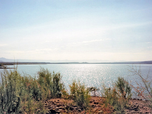 Sun on San Carlos Lake