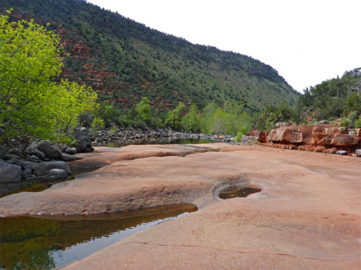 Flat terrace - siltstone of the Supai Formation