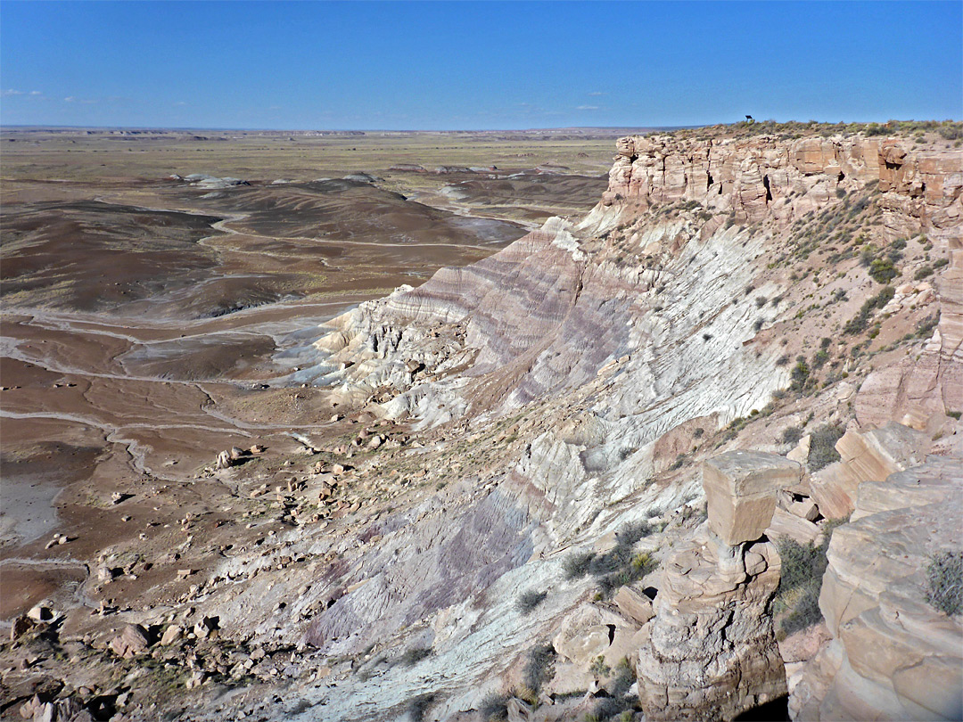 Banded cliffs