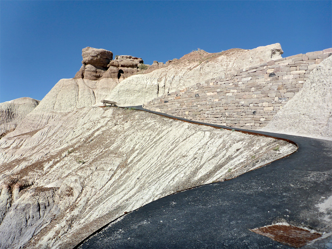 Descending trail