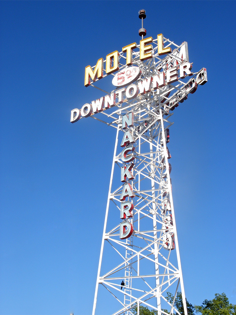 Motel Downtowner