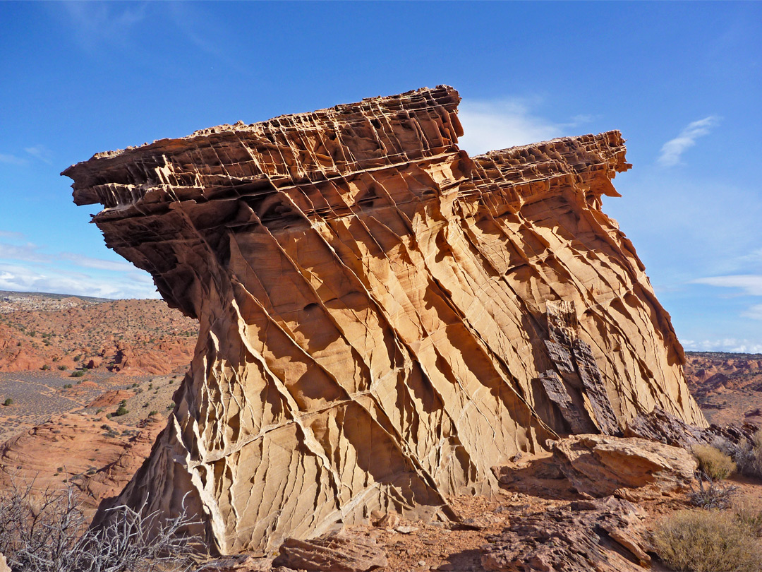 Flat-topped outcrops