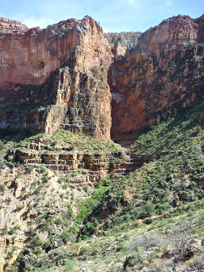 Redwall cliffs