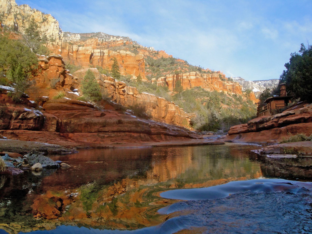 Red rocks beside Oak Creek