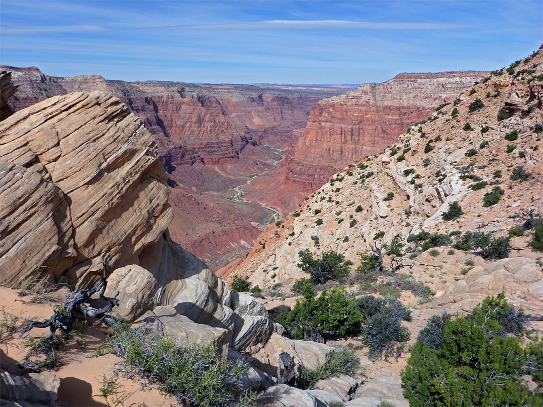 Cliffs around the Paria River