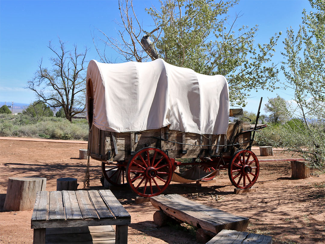 Wagon and table