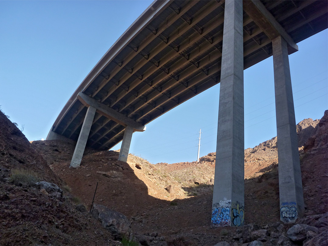 US 93 bridge supports