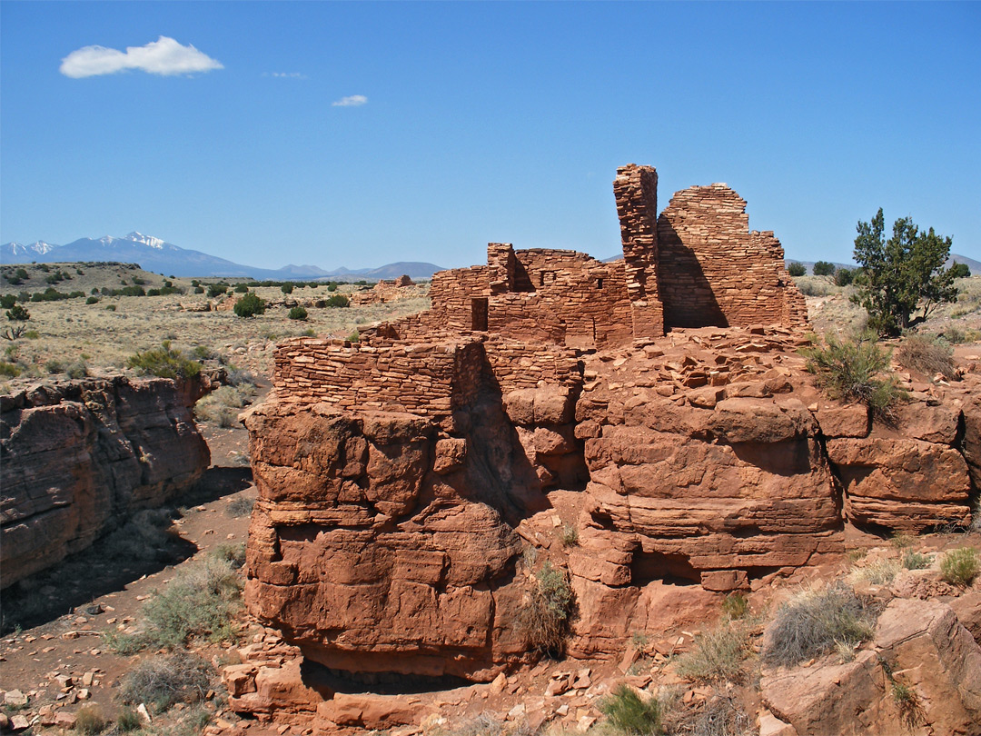 Lomaki Pueblo - view west