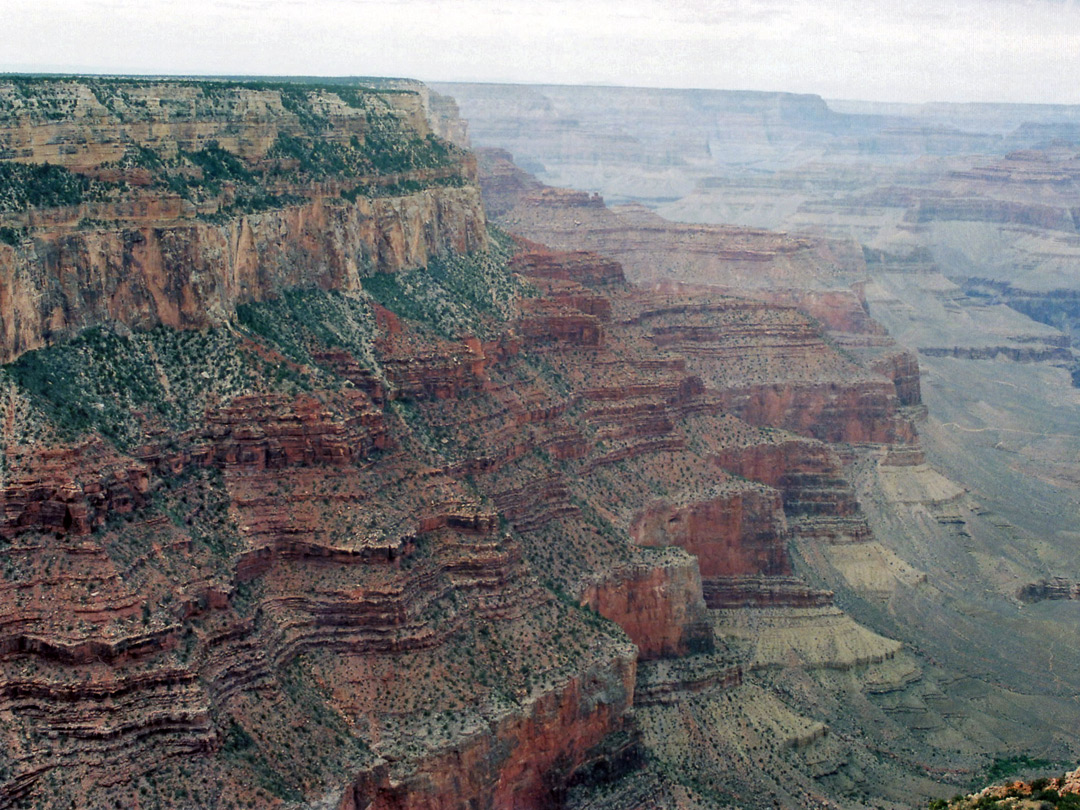 Cliffs to the west