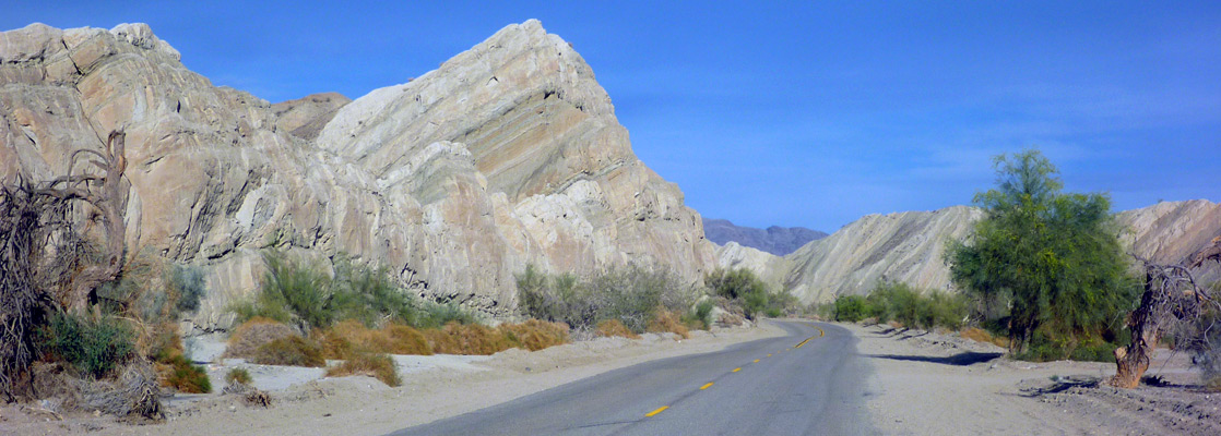 Box Canyon Road, Hwy 195