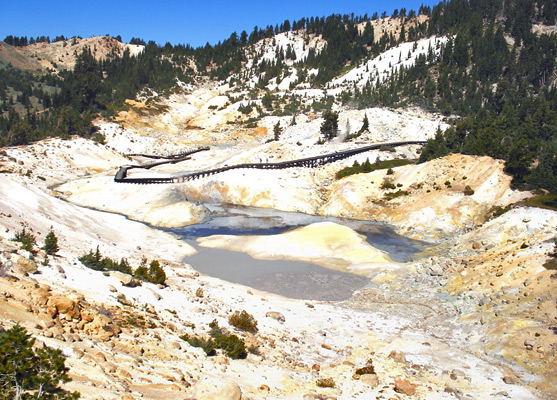 Bumpass Hell Basin, from the eastern approach trail