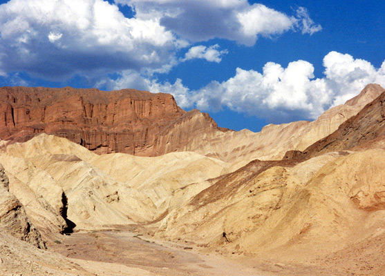 Sunny day in Golden Canyon