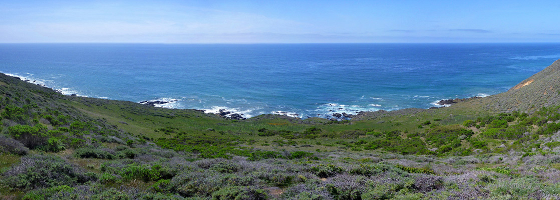 Shallow valley at the edge of the ocean