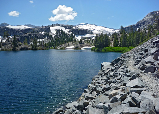 Path over the scree slopes on the north side of Heather Lake