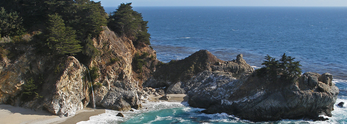 McWay Cove and McWay Falls - view from the end of the trail to the overlook