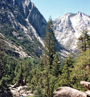 Kings Canyon, below Mist Falls