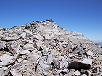 Jagged rocks at the summit of Mount Dana