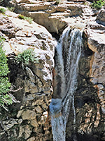 Close view of Mill Creek Falls