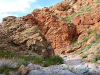 Red cliff