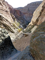 V-shaped canyon