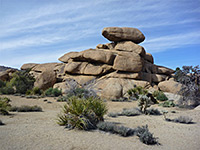 Boulder pile