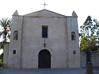 Entrance to San Gabriel Arcángel