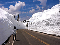 Scenic drive through Lassen Volcanic National Park