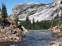 The river, approaching Glen Aulin