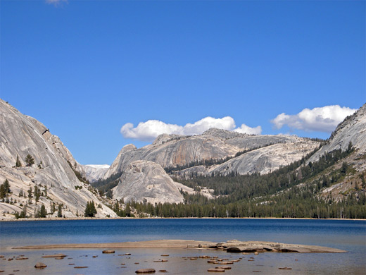 Tenaya Lake