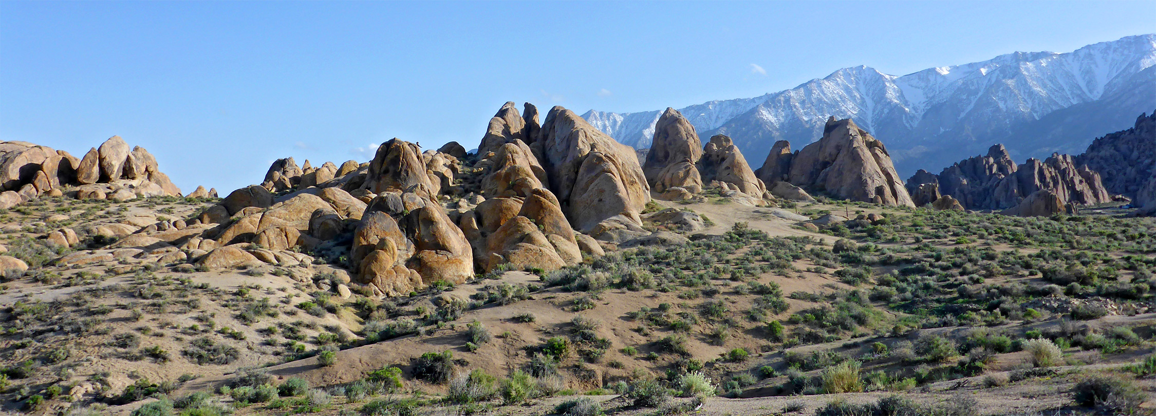 Rocks and sandy flats