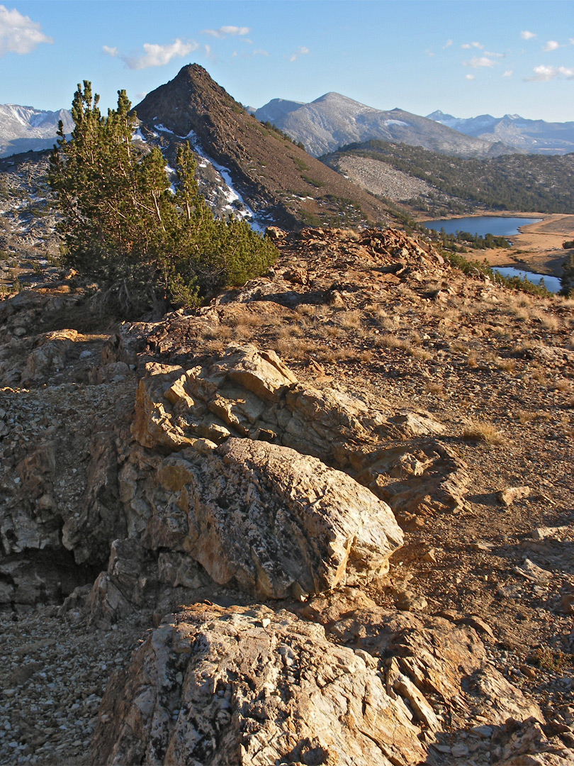 Ridge above the Gaylor Lakes