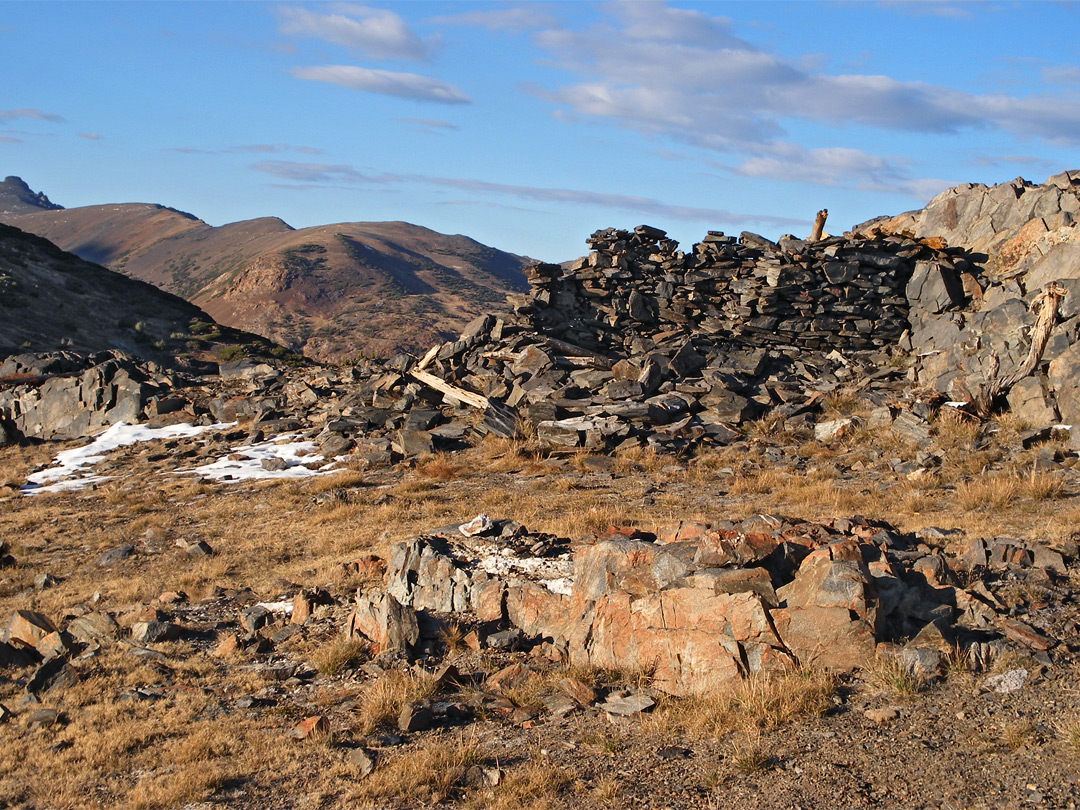 Stone cabin at the Great Sierra Mine