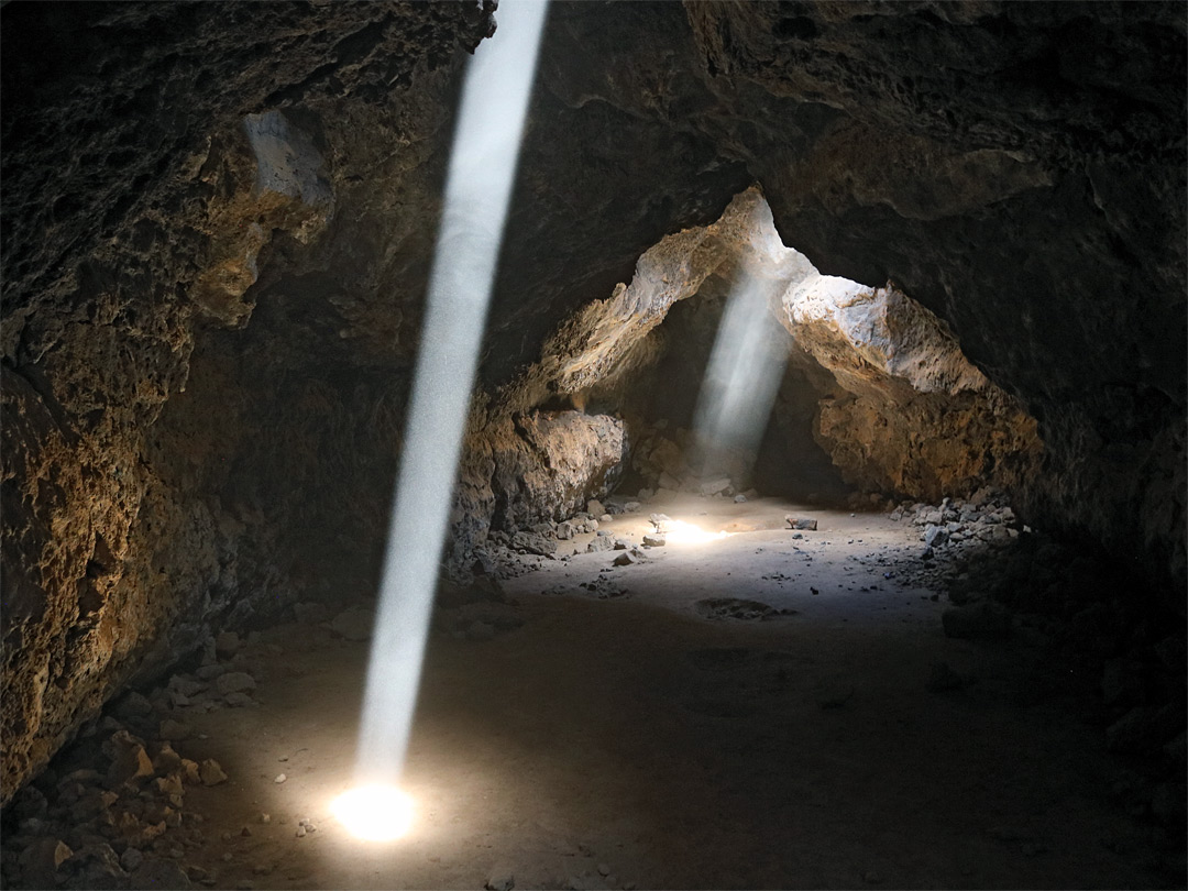 Beams in the cave