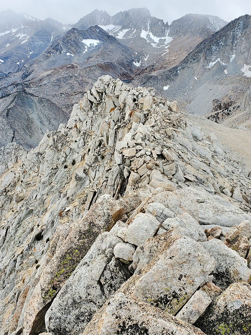 Summit ridge