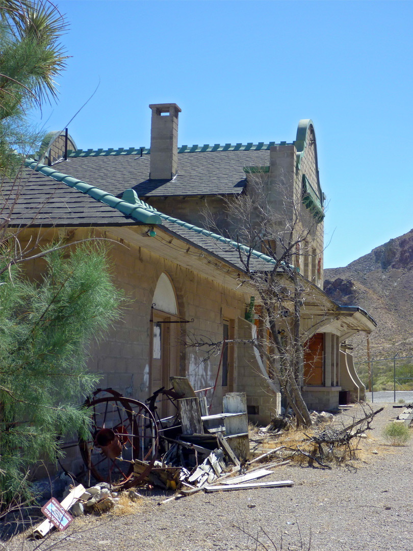 Rhyolite station