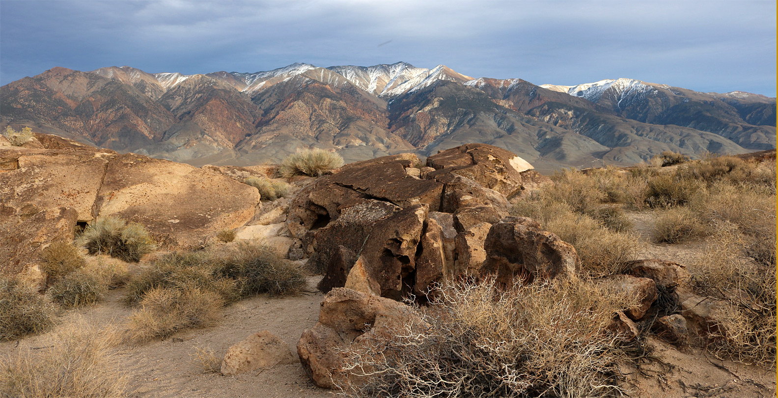 Jumbled rocks