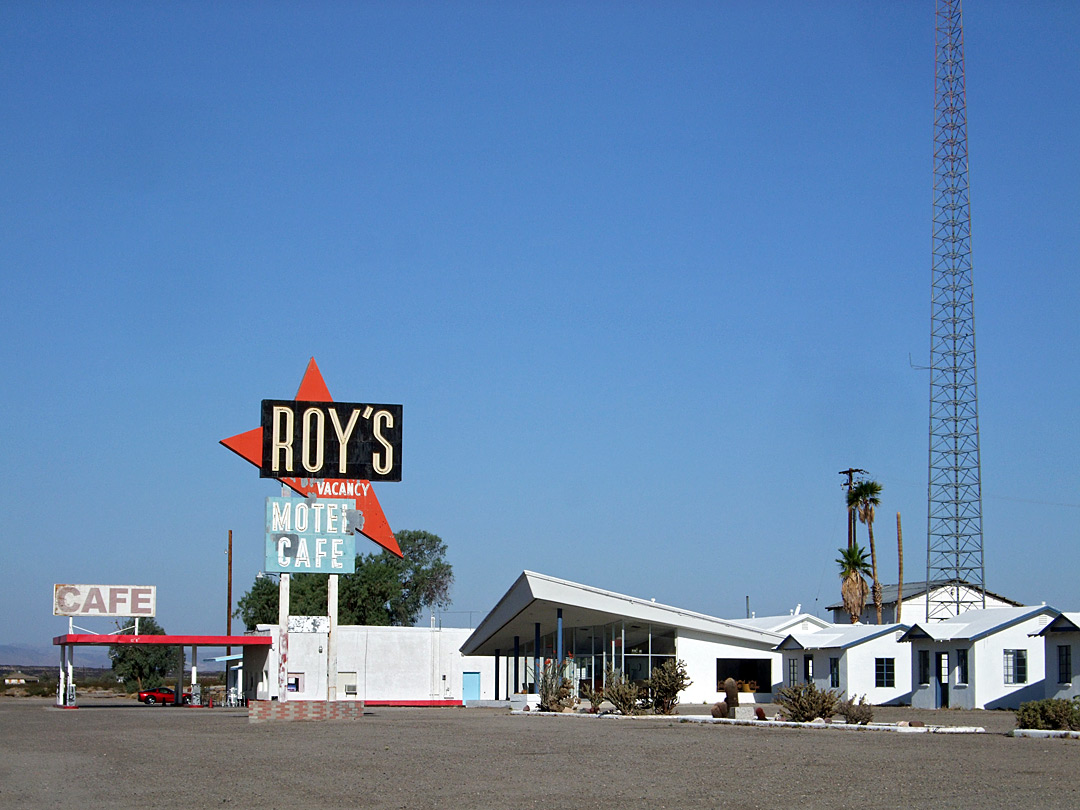 Roy's Motel