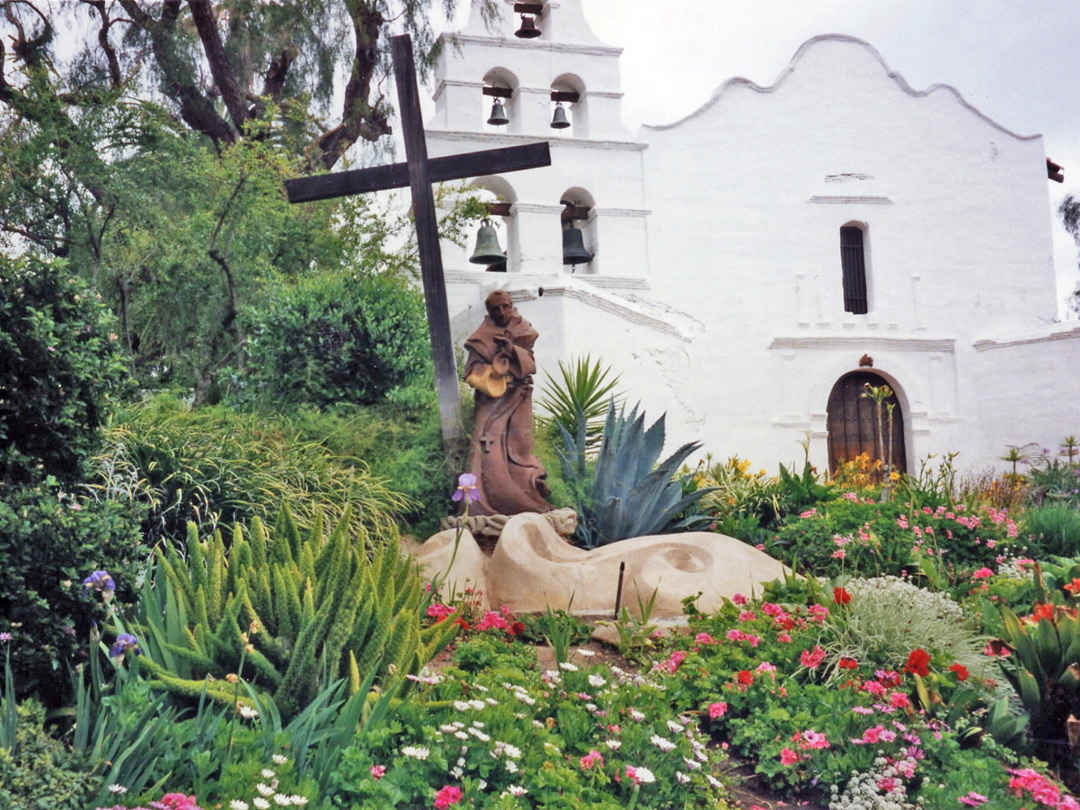 Front of San Diego de Alcalá