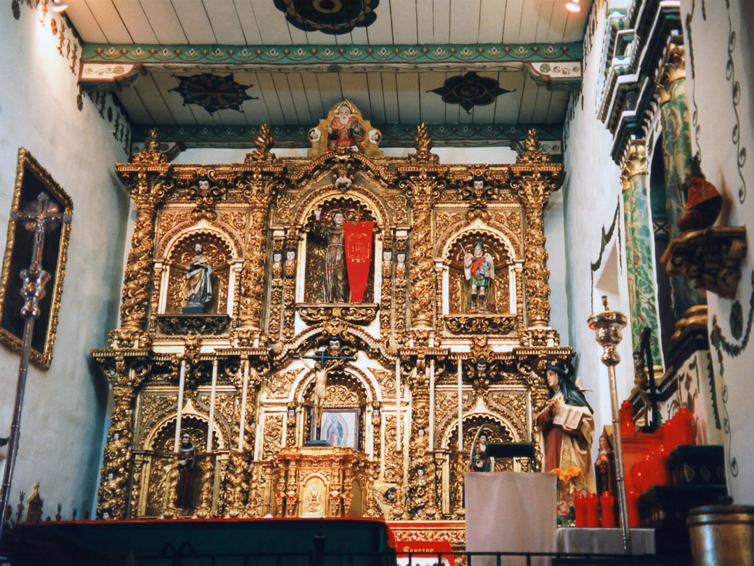 Altar at San Juan Capistrano