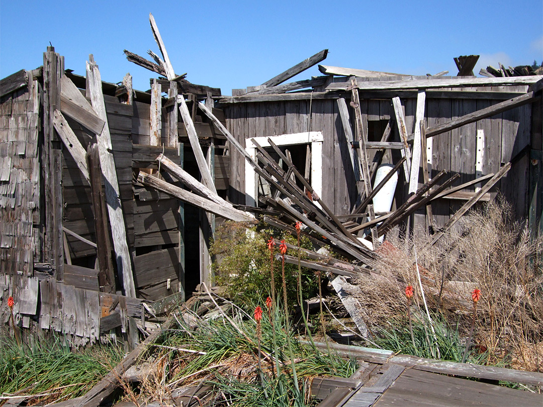 Collapsed building