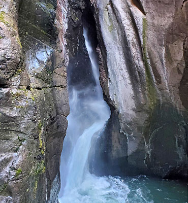 Box Canyon Falls