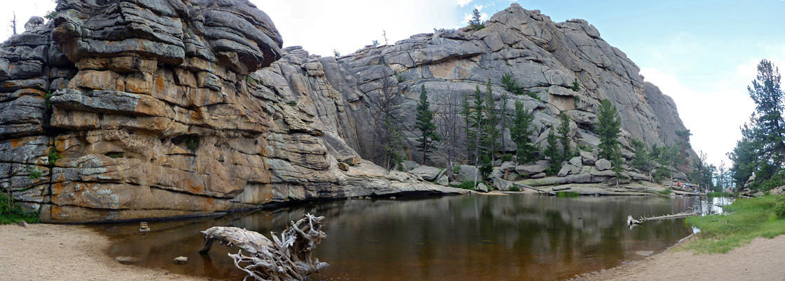 Granite cliffs on the east side of Gem Lake