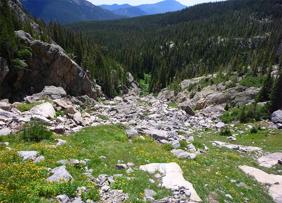 Ravine below the Spectacle Lakes