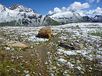 Path to Fuller Lake