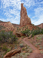 Path below Independence Monument