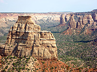 Monument Canyon Trail